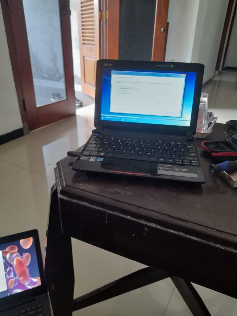 Jasa Instal Ulang Laptop Gamping